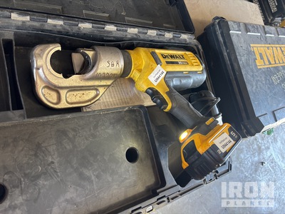 2019 Other dewalt Dce300 crimper