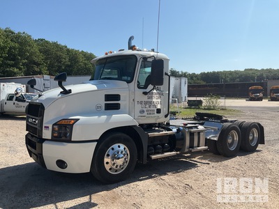 2019 Mack AN64T 6x4 トラックトラクター（T/A）