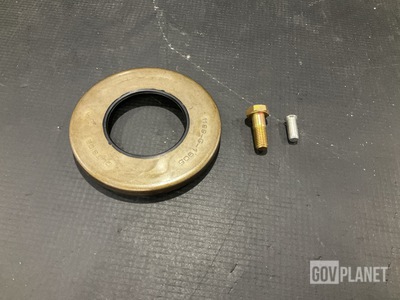 (113) Nuts, (921) Bolts, (402) Seals & Assorted Items