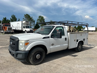 2011 Ford F-250 XL 4x2 Utility Truck