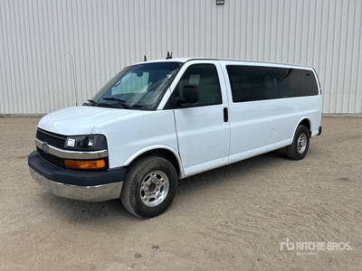 2015 Chevrolet Express Fourgonnette de passagers