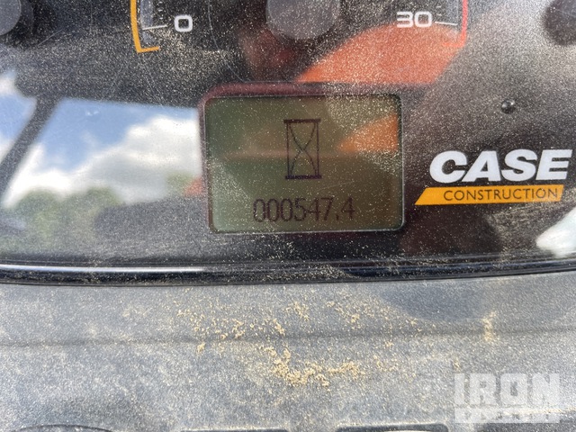 RETROEXCAVADORA 2023 CASE 580SV