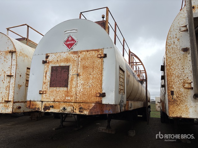 1991 CATCO Tri/A Fuel Trailer