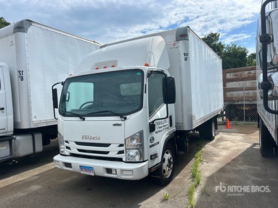 2017 Isuzu NRR Van Truck