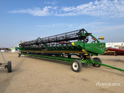 2021 John Deere HD50R 50 ft Hinged Draper Combine Header
