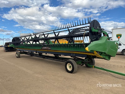 2018 John Deere 640FD 40 ft Flex Draper رأس الحصادة المجمعة