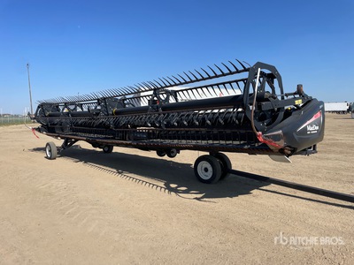 2014 MacDon FD75-S 35 ft Flex Draper Combine Header