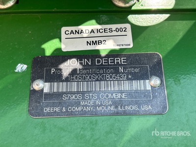 2019 John Deere S790 Combine Harvester