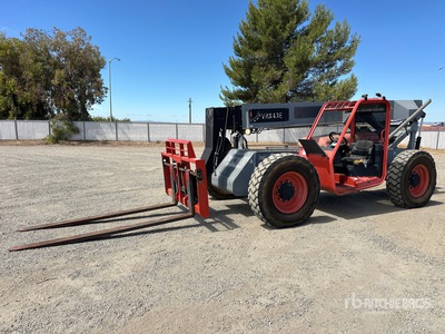 2013 Skyjack 843 Chariot élévateur télescopique
