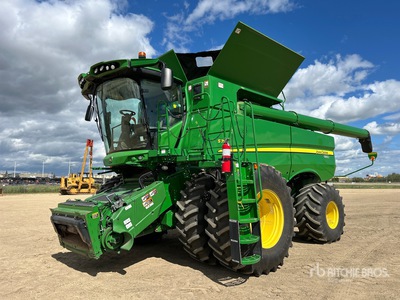 2018 John Deere S780 Mietitrebbia