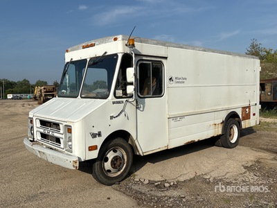 1990 GMC P3500 4x2 Step Van