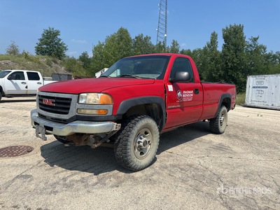 2007 GMC Sierra 2500HD 4x4 Pickup