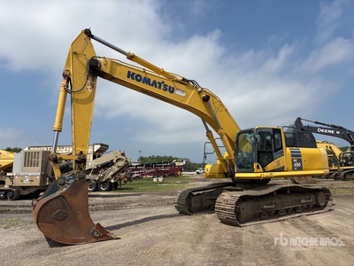 2017 Komatsu PC490LC-11 Tracked Excavator
