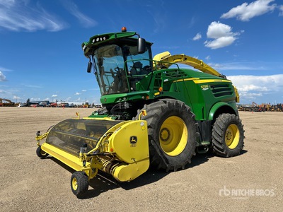 2018 John Deere 8700 2WD 13 ft Sieczkarnia polowa