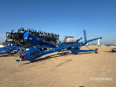 2023 Brandt SW1370HP 13 in x 70 ft Telescopic Swing Grain Auger