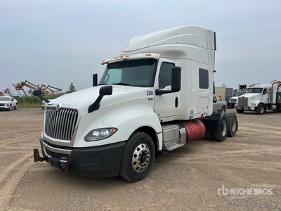 2019 International LT625 6x4 Cabeza Tractora Cabina Dormitorio