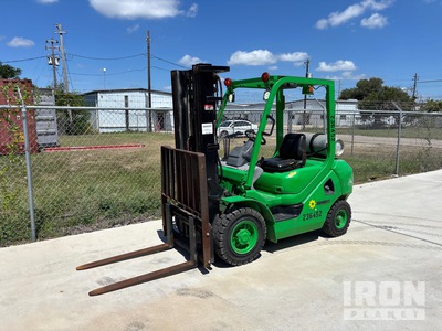 2008 Komatsu FG25T-16 4650 lb Pneumatic Tire フォークリフト