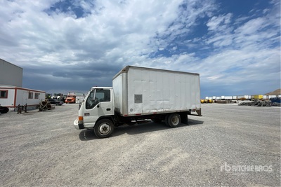 2004 GMC W3500 4x2 Van Truck