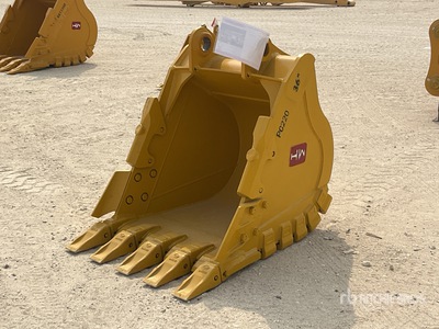 2025 Hongwing 910 mm Excavator Bucket - Fits Komatsu PC220 (Unused)