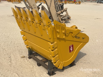 2025 Hongwing 1370 mm Excavator Bucket - Fits Komatsu PC220 (Unused)