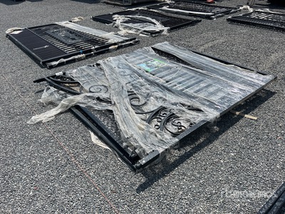 Quantity of (3) 2025 suhivelee NG-14Eu-3 14 ft x 7 ft Wrought Iron Bi-Parting Portail d'entrée (Unused)
