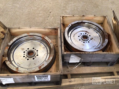 (2) Cummins 3004152 Engine Flywheels