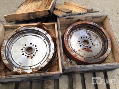 (2) Cummins 3004152 Engine Flywheels