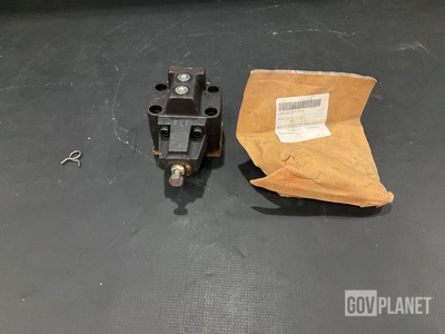 (3) Valve Disks, (1) Pressure Control Valve & Assorted Items