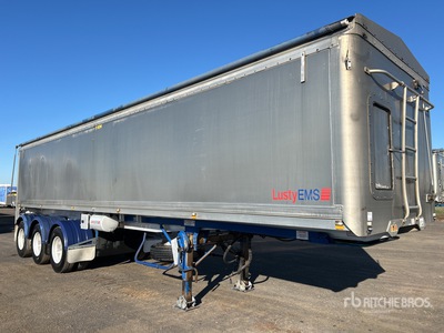 2013 Lusty EMS 10.3 m Tri/A End Dump Trailer