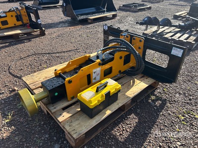 2025 GIYI GY-D680 Enfonce-pieu pour chargeuse à différentiel (Unused)