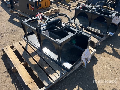 GIYI 44 in Plate Grabber Mini Skid Steer Grapple (Unused)