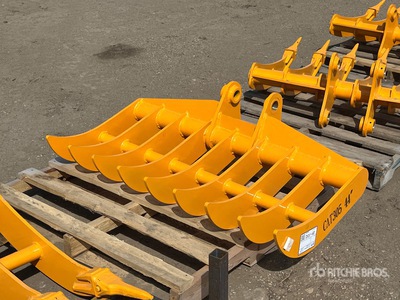 GIYI 44 in مشط الحفارة - Fits Cat 305 (Unused)