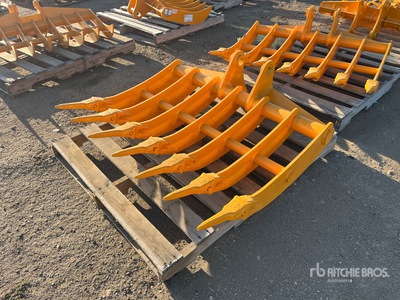 GIYI 44 in مشط الحفارة - Fits Cat 305 (Unused)