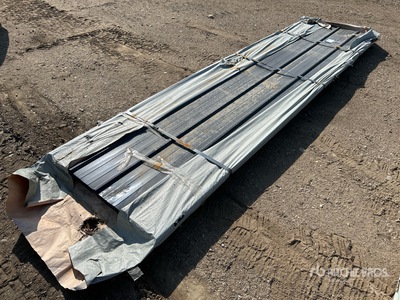 Quantity of (50) SKLP 12 ft Steel Siding Varios, tienda, almacen, consumidor (Unused)
