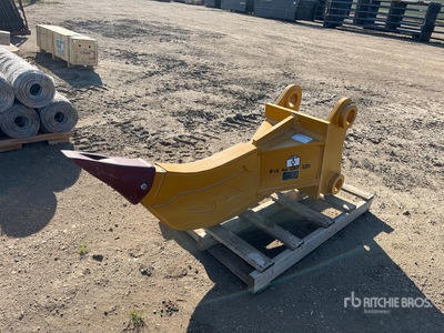 2025 GIYI 4 in Excavator Ripper - Fits Cat 320 (Unused)
