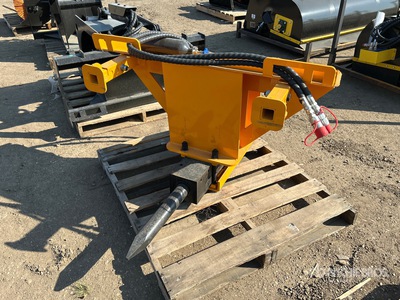 GIYI 18 in Skid Steer Breaker (Unused)