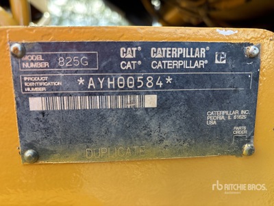 Cat 825G Compacteur statique - Dame vibrante
