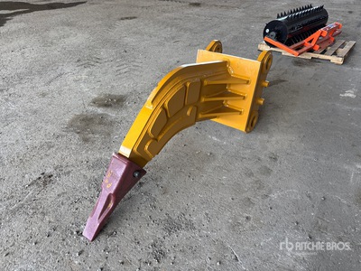 2025 GIYI GY-R336 54 in Excavator Ripper - Fits Cat 336 (Unused)