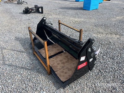 2025 GIYI KH72 Skid Steer Bucket (Unused)