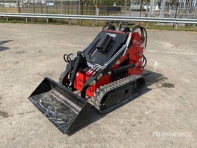 2025 SDLOOL 380 Mini Compact Track Loader (Unused)