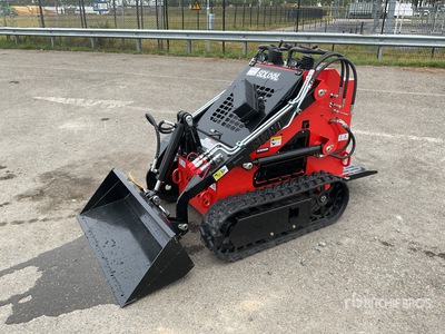 2025 SDLOOL 380 Mini Compact Track Loader (Unused)