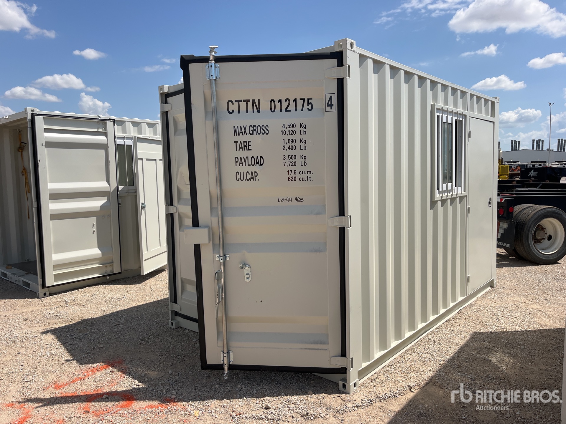 2025 12 ft Storage Container