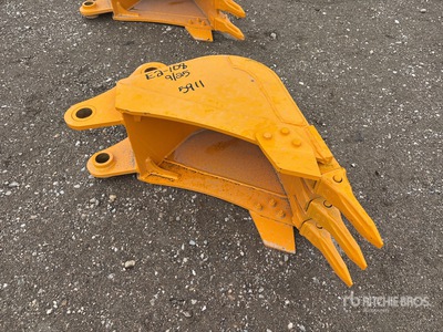 2025 GIYI GY-BK 12 in Digging Excavator Bucket - Fits Cat 305 (Unused)