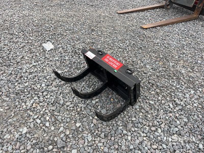 2025 GIYI TRP12 Skid Steer Three Tooth Ripper (Unused)