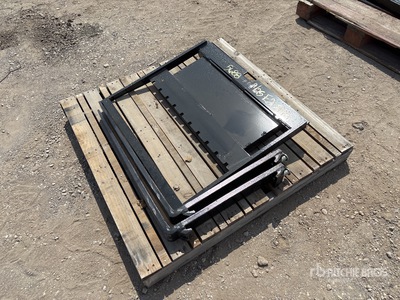 2025 GIYI GY-XHC 30 in Mini Skid Steer Forks (Unused)