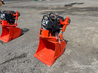 2025 22 in Rotating Excavator Bucket (Unused)