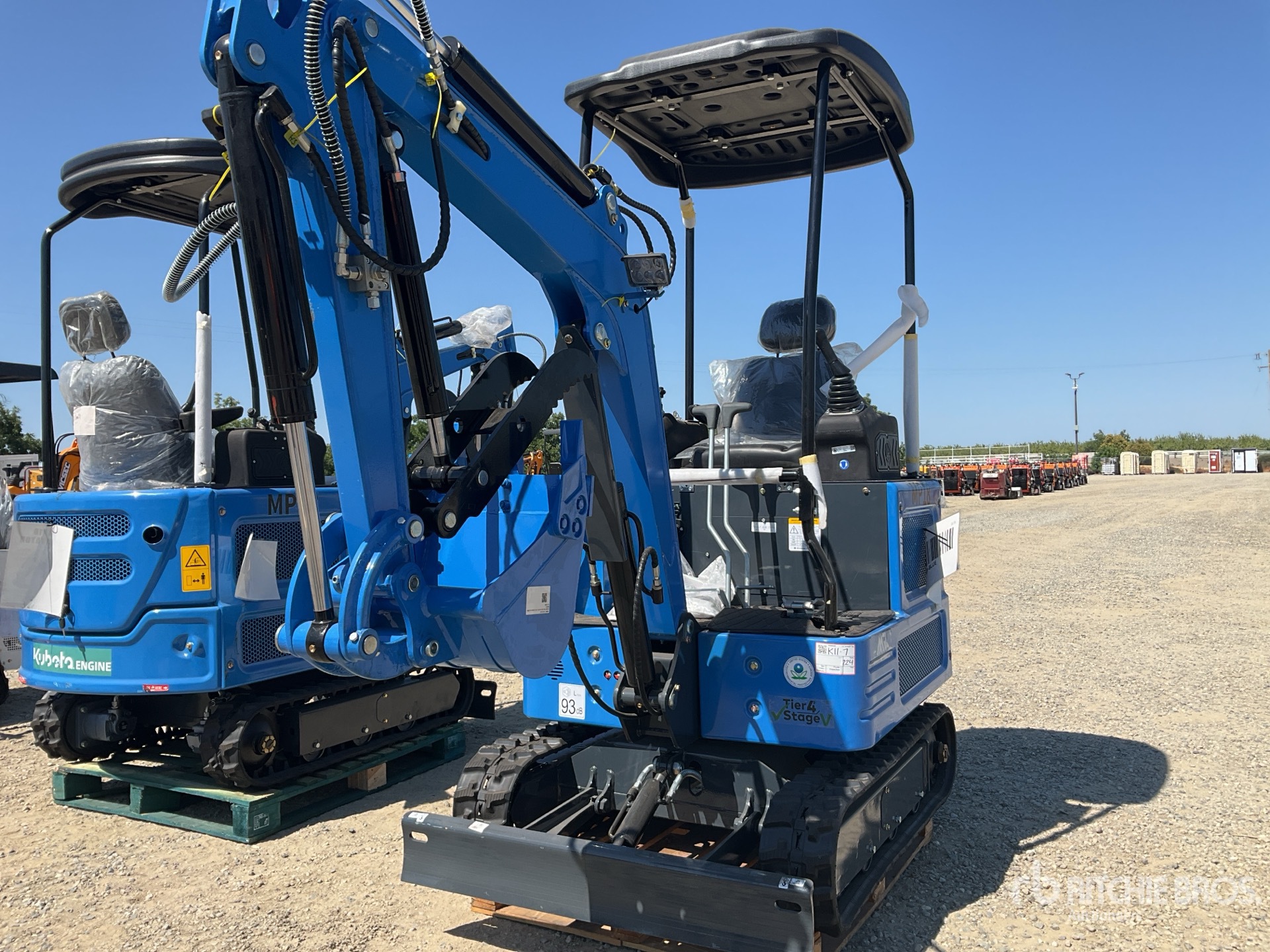 2025 Machpro MP18 Mini Excavator (Unused)