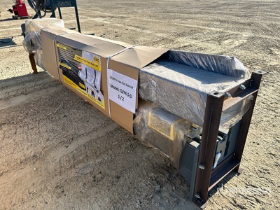 EMC QJY4.5-D 2 Post 10000 lb Elevador de Vehículos (Unused)