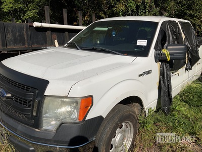 2013 Ford F-150 XL 4x2 Crew Cab ピックアップ
