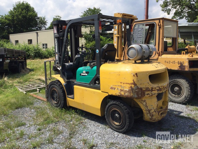 MONTACARGAS KOMATSU FG45T8